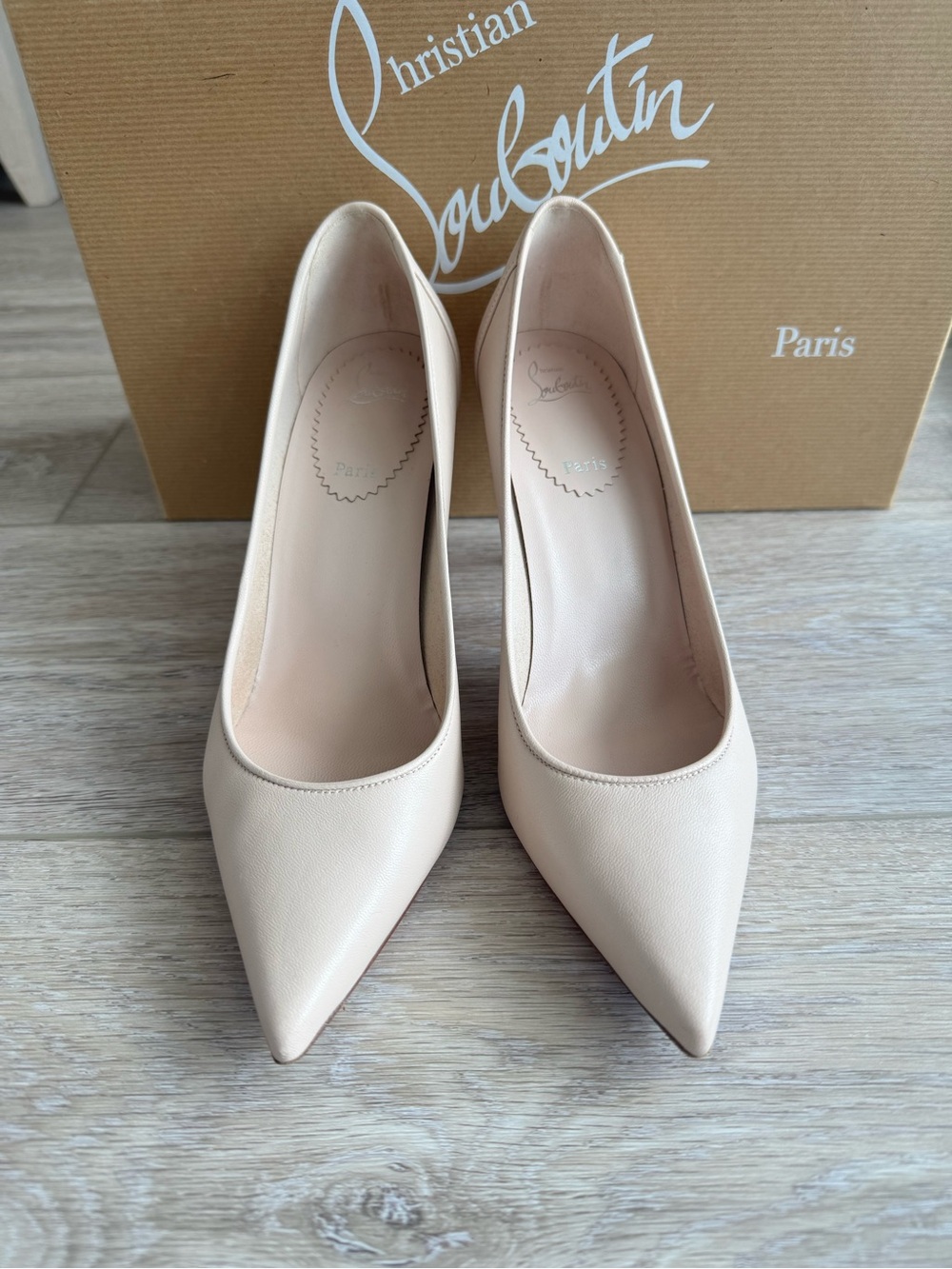 Christian Louboutin Sporty Kate 85 mm Pumps in Leche